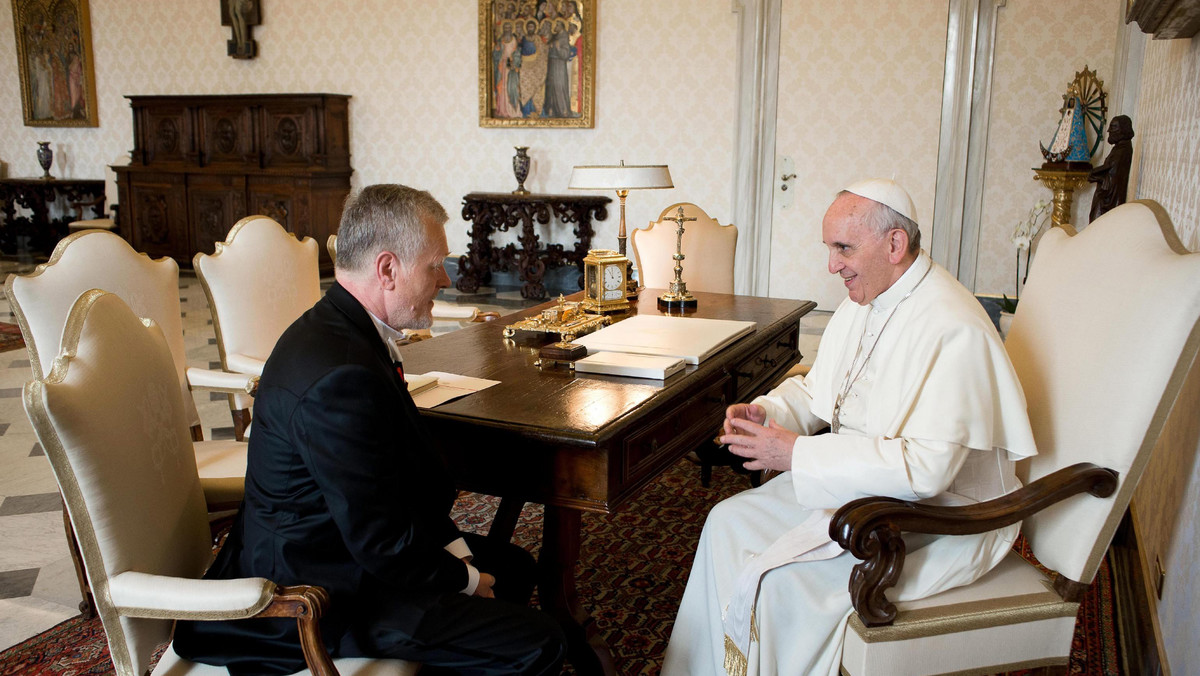 Nowy ambasador RP przy Stolicy Apostolskiej Piotr Nowina-Konopka rozmawiał z papieżem Franciszkiem przy okazji złożenia listów uwierzytelniających o przyszłej kanonizacji Jana Pawła II i Światowych Dniach Młodzieży w Krakowie w 2016 roku.