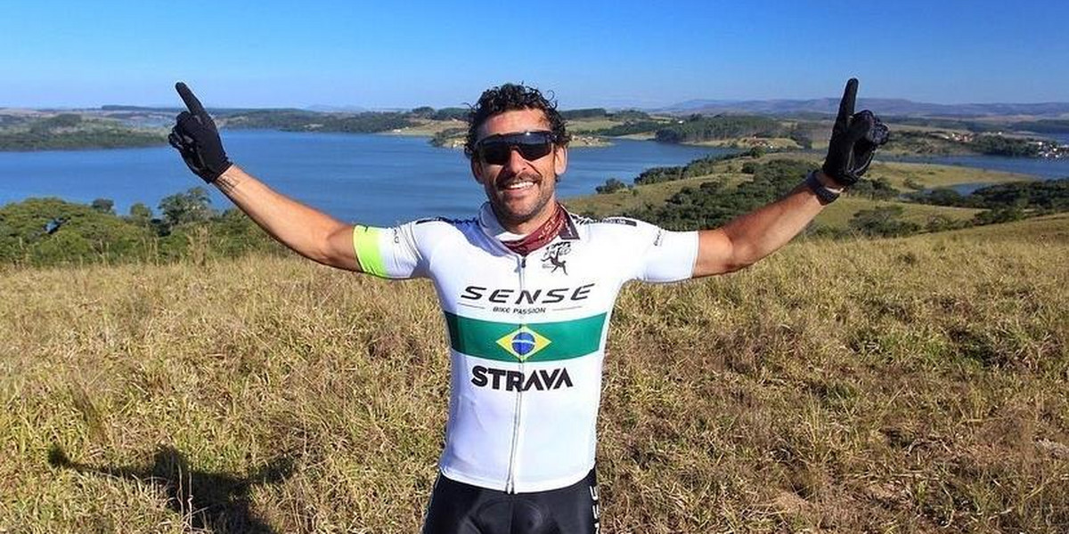 Brazylijski piłkarz przejedzie 600 km na rowerze