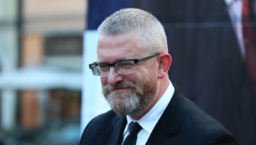 Politycy są wyjątkowo zgodni: Braun łamie prawo, powinien ponieść konsekwencje