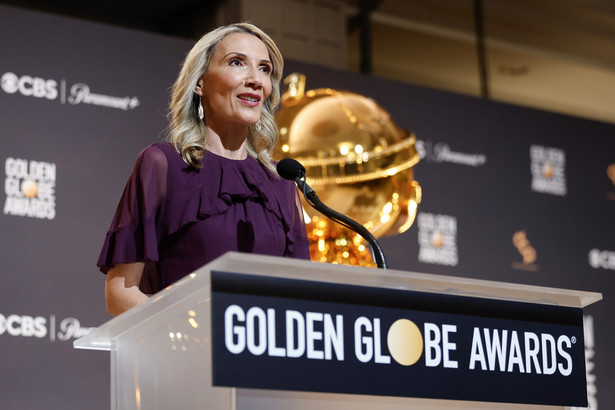 Prezes Złotych Globów Helen Hoehne przemawia podczas ogłoszenia nominacji do dorocznych nagród Złotych Globów w The Beverly Hilton w Beverly Hills