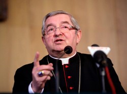 Abp Głódź: Apele polityków to hipokryzja