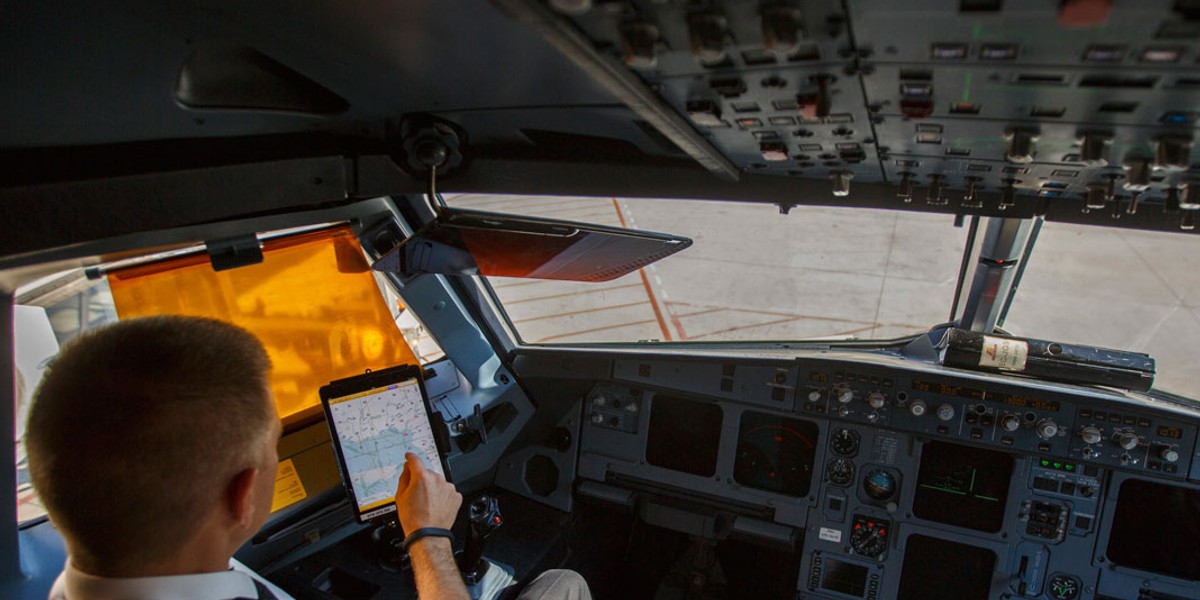 Airlines could cash in on a $30 billion opportunity that would make pilots obsolete