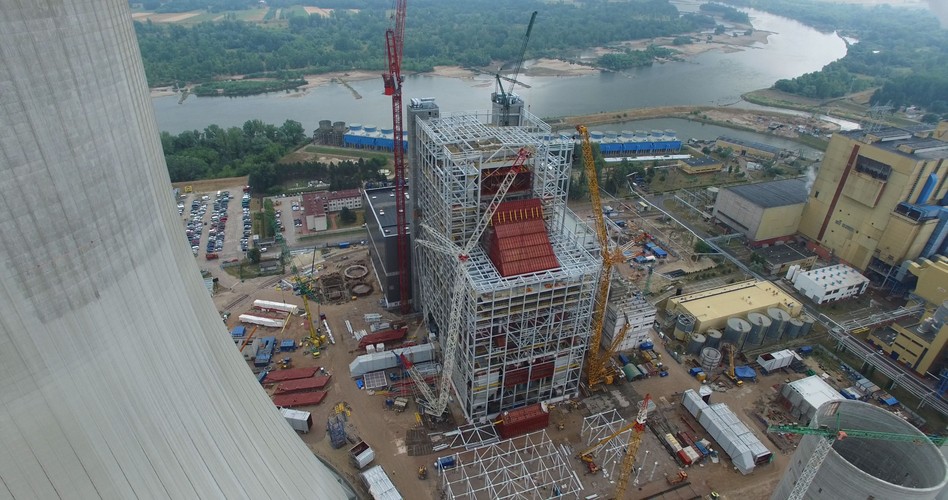 Nowa strategia Polimeksu to powrót do korzeni. Potencjalna wartość kontraktów energetycznych, o jakie w latach 2016–2020 zamierza ubiegać się grupa, to 33,5 mld zł. To obszar energetyki konwencjonalnej, gdzie inwestorami są duże grupy kontrolowane przez Skarb Państwa, jak PGE, Tauron, Enea, Energa i PKN Orlen. Na celowniku – to nowość – jest też segment elektrociepłowni, spalarni śmieci. To dla tych zleceń powstała spółka Polimex Energetyka, która ma też zaoferować usługi jako podwykonawca na rynkach zachodnich.