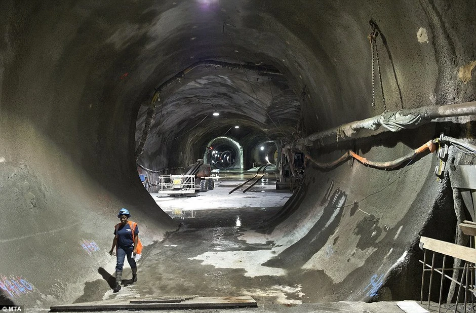 Ukupni troškovi izgradnje procenjuju se na 17 milijardi dolara