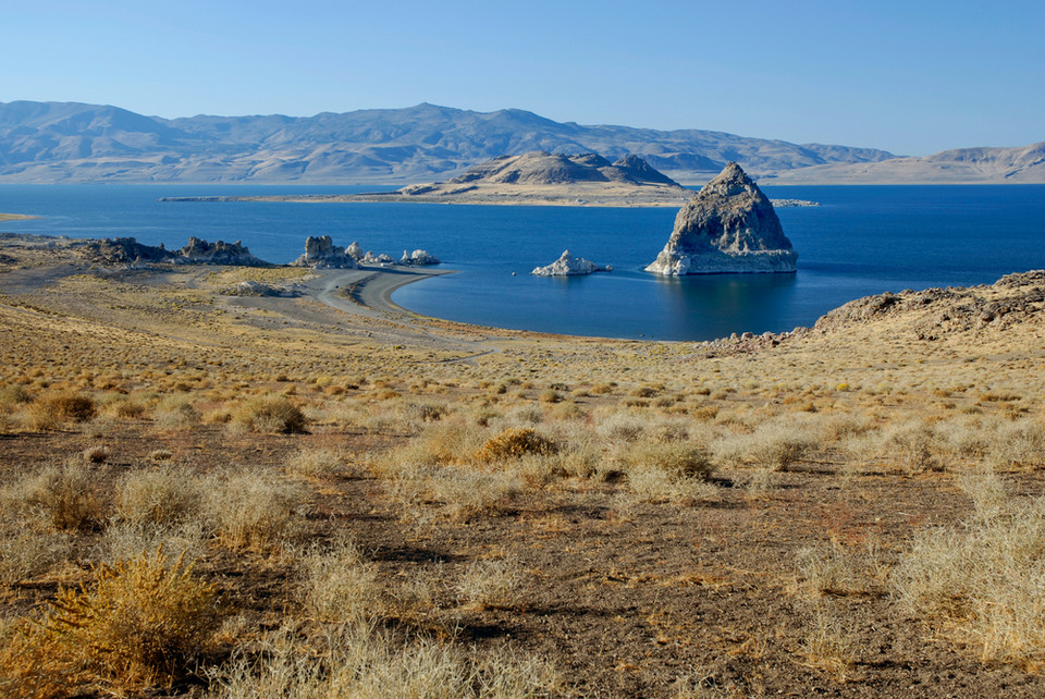 Pyramid Lake