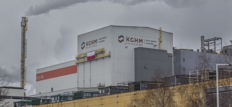 Zagadkowe przekroczenie norm arsenu. Tak truje huta miedzi należąca do KGHM