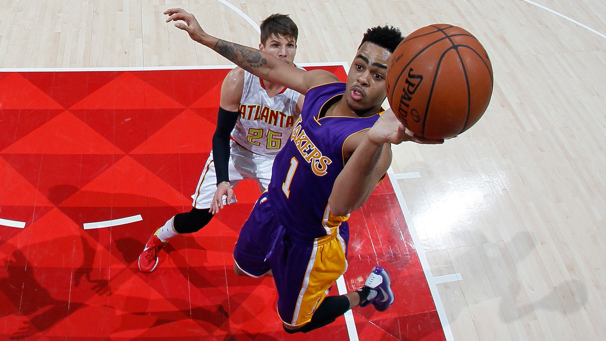 Na coś takiego czekali kibice z purpurowej części Los Angeles. Niezwykle utalentowany gracz Lakers D'Angelo Russell we wtorkowym zwycięstwie 107:101 nad Brooklyn Nets wreszcie zagrał na miarę wielkich możliwości. Trafił osiem trójek, zdobył w sumie 39 punktów i może pochwalić się wynikiem, którego żaden debiutant Jeziorowców nie osiągnął od 1959 roku.