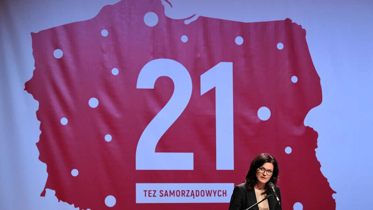 21 tez Samorządowców 