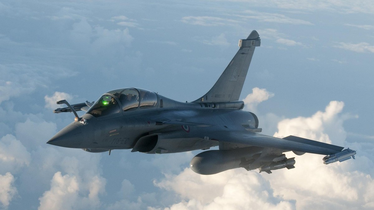 samolot bojowy typu Rafale 