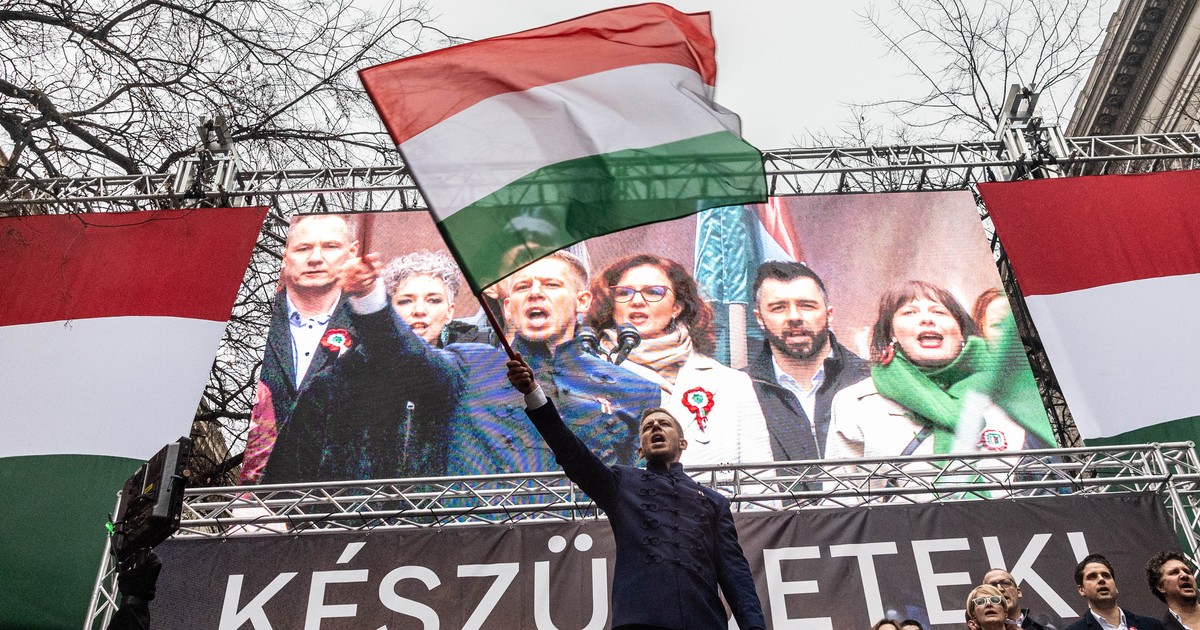 A Publicus friss felmérése szerint nőtt a TISZA Párt előnye a Fidesz előtt