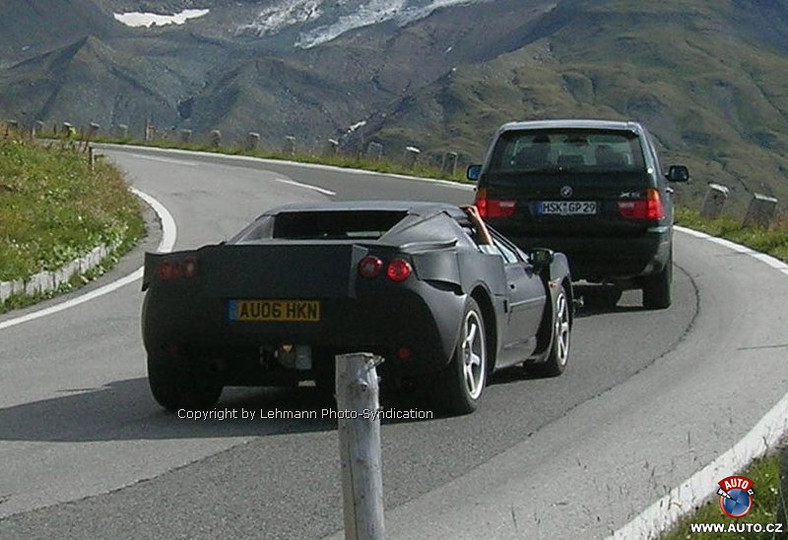Zdjęcia szpiegowskie: nowy Lotus Esprit podczas przejażdżki w Alpach