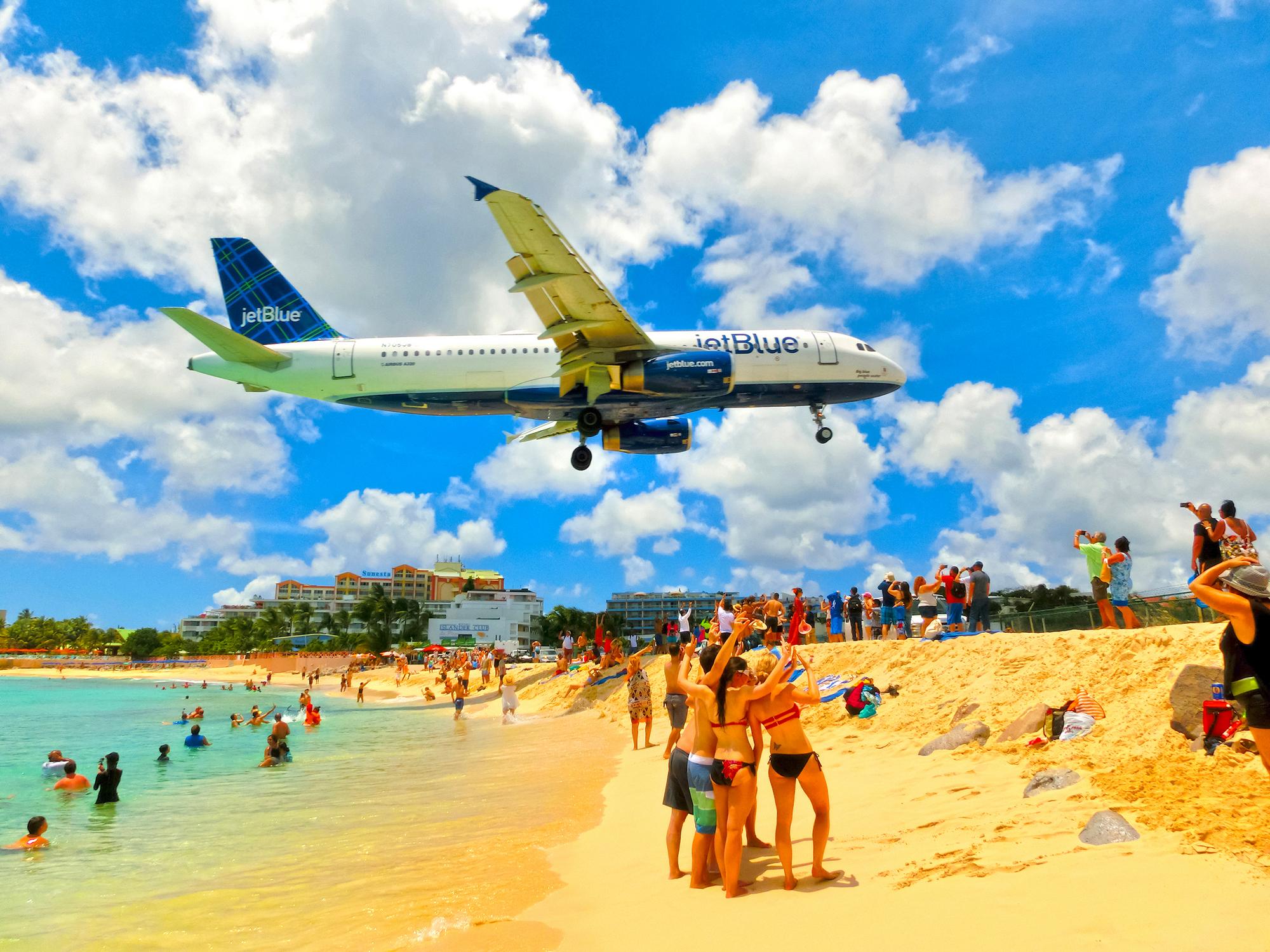 Medzinárodné letisko princeznej Juliany v krajine Sint Maarten