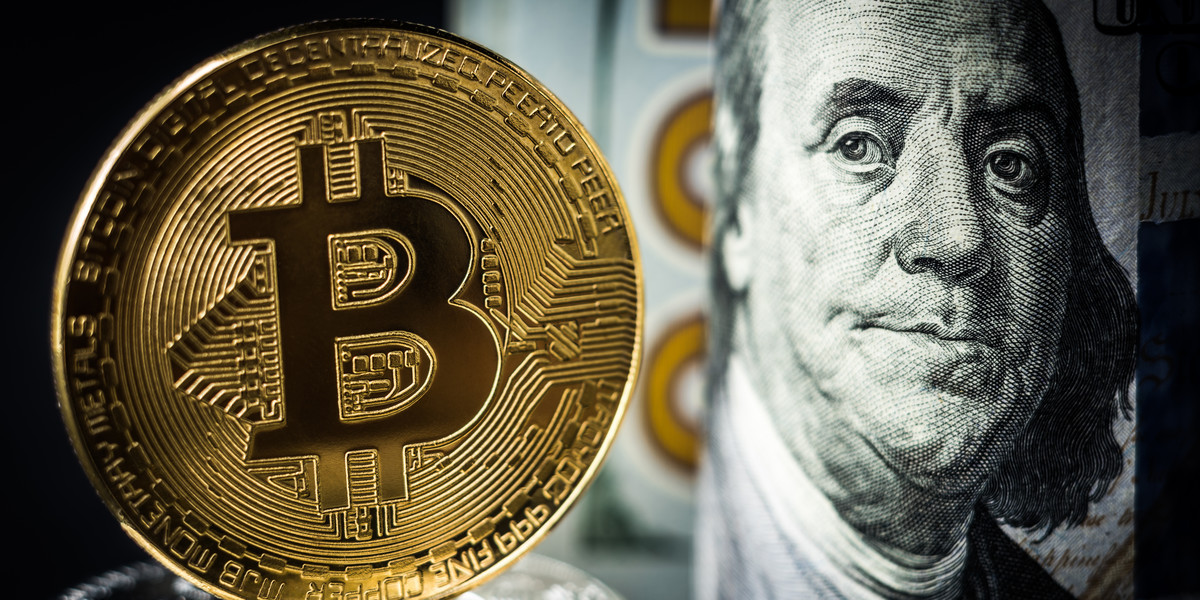 Wartość 50 tys. dol. ostatni raz bitcoin miał w połowie maja br.