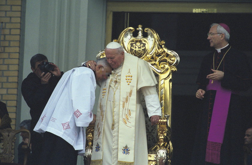 Ks. Eugeniusz M. z Janem Pawłem II