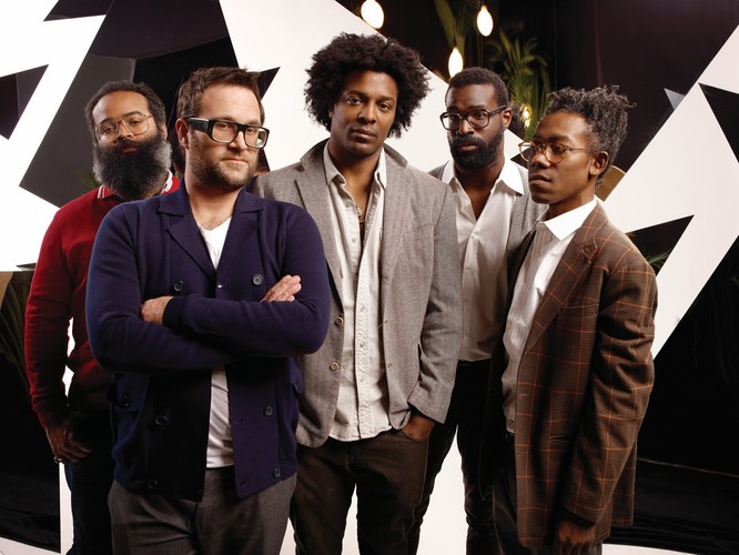 19. TV On The Radio<br />Zespół z Nowego Jorku ma na swoim koncie 5 albumów i nagrodę Shortlist Music Prize.<br />