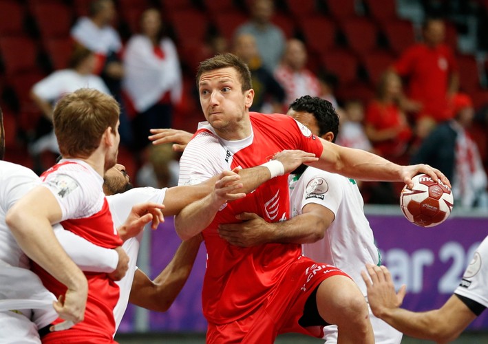 MŚ piłkarzy ręcznych: Polacy zmarnowali aż 6 rzutów karnych, ale wygrali
