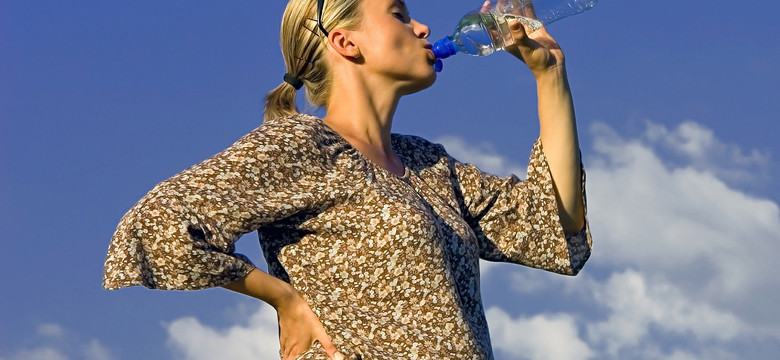 Picie wody szkodzi kobietom w ciąży