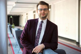 Reforma zamówień z drobnymi korektami. Grosfeld: Chcemy ograniczyć wysokość kar umownych [WYWIAD]