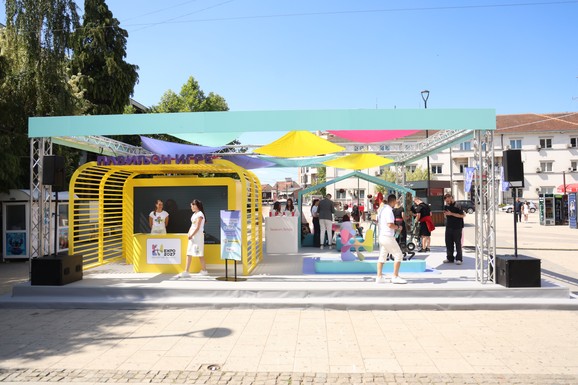 Mladi harmonikaš i košarkaški trener predstavili lice Bujanovca na EXPO karavanu: "Naš grad zaslužuje da ga Srbija i svet upoznaju"