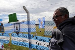 There's been no contact with a missing Argentine submarine, and the search is entering a 'critical phase'