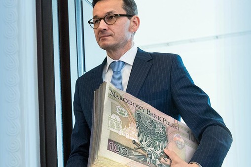 Mateusz Morawiecki pieniądze kasa podatki