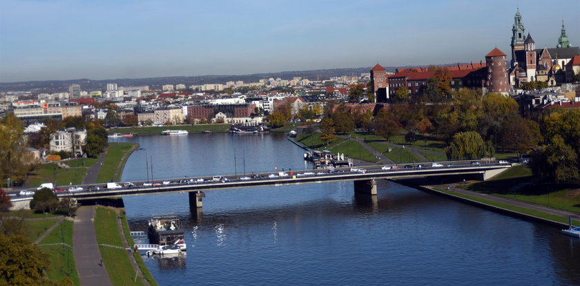 Urzędnicy mówią o "śmierci technicznej" głównego mostu w Krakowie. Rozwiązanie jest tylko jedno