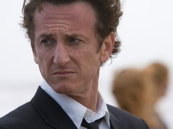 Sean Penn krytykuje... własny film