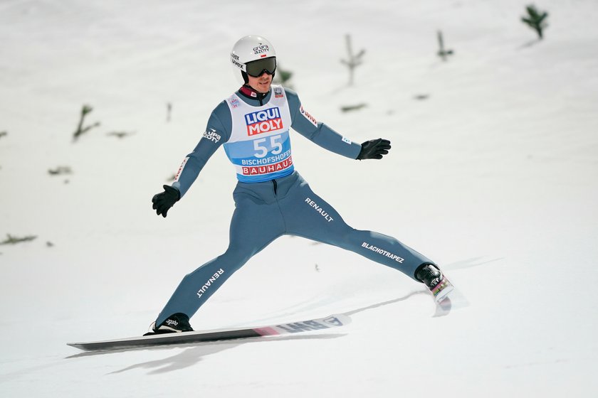 Nikt nie wie, czy zamierzają kończyć kariery po sezonie olimpijskim, który rozpocznie się za kilka tygodni, czy zostają na skoczni na kolejne sezony.