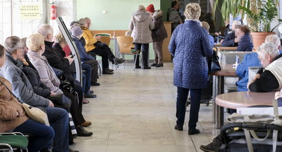 Niewielu emerytów z tego korzysta. Jest bezpłatne i mnóstwo pieniędzy zostaje w kieszeni