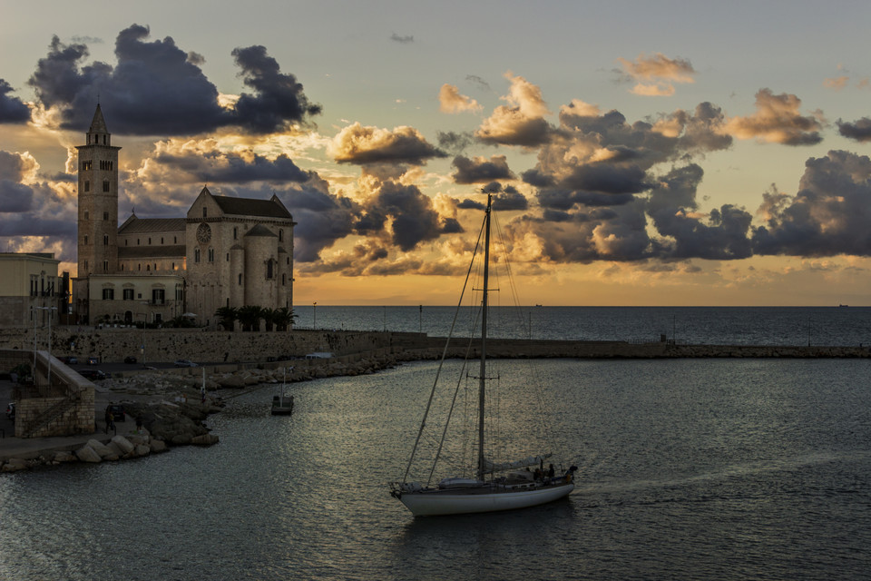 Apulia (Puglia)