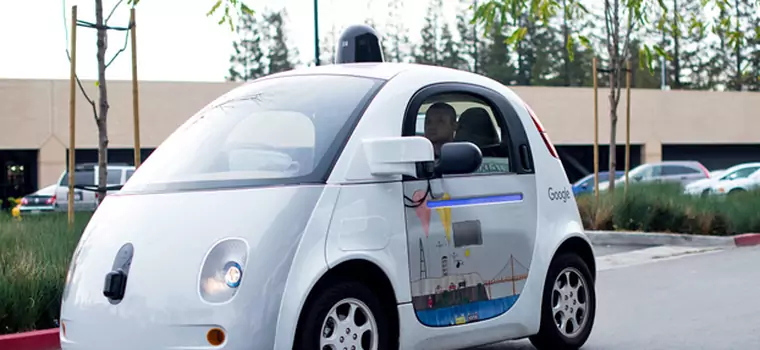 Google planuje bezprzewodowe ładowanie swoich samochodów