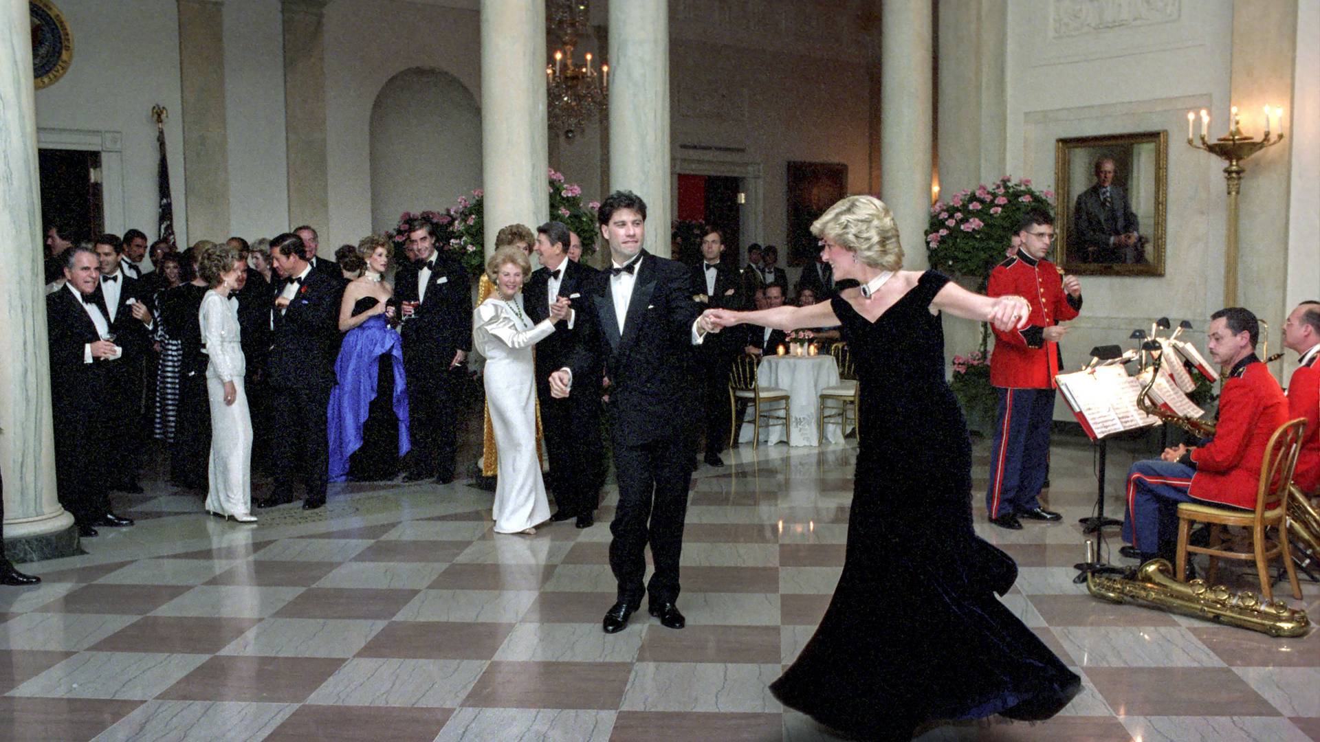 John Travolta zdradził kulisy bajkowego tańca z księżną Dianą z 1985 r.