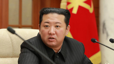 Sztandarowy projekt reżimu pośmiewiskiem. Kim Dzong Un surowo ukarał szefa brygady "Bohaterów"
