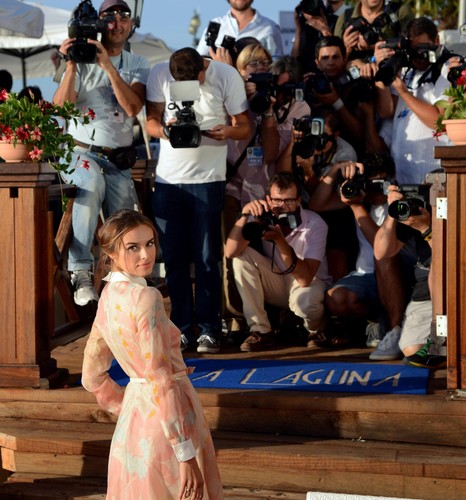 Kasia Smutniak 'matką chrzestną' festiwalu w Wenecji