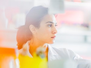 Lányok napja, április 22. – irány a műszaki és természettudományok, meg az informatika világa!