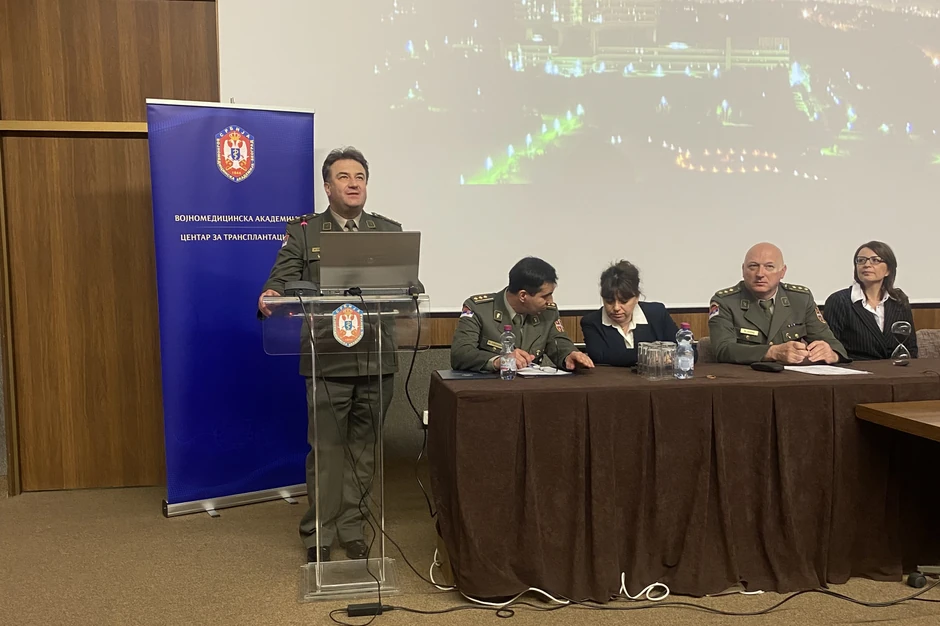 Pukovnik prim. prof. dr Milan Jovanović, specijalista opšte hirurgije i načelnik Centra za hitnu pomoć u VMA