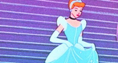 Louboutin tervezi Hamupipőke üvegcipőjét