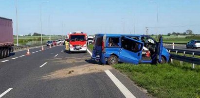 Dwoje dzieci w samochodzie, a kompletnie pijana matka urządziła sobie szalony rajd! Doszło do wypadku