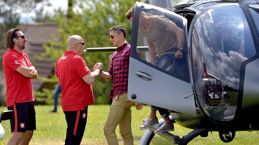 Robert Lewandowski helikopterem trafił na zgrupowanie w Arłamowie