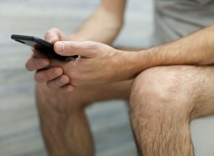 Mennyi ideig kellene a WC-n ülni? A gasztroenterológus elárulja, mikortól túl sok című cikk nyitóképe