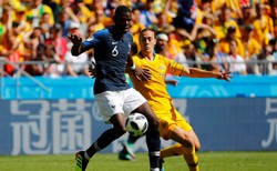 Pierwsze użycie VAR-u na mundialu. System dał zwycięstwo Francuzom