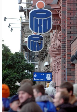 14 kandydatów na stanowisko prezesa PKO BP