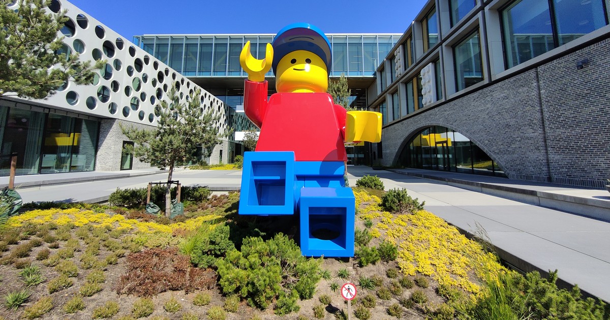 Lego nawiązuje współprace z japońskimi firmami