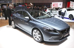 Bezpieczne Volvo V40