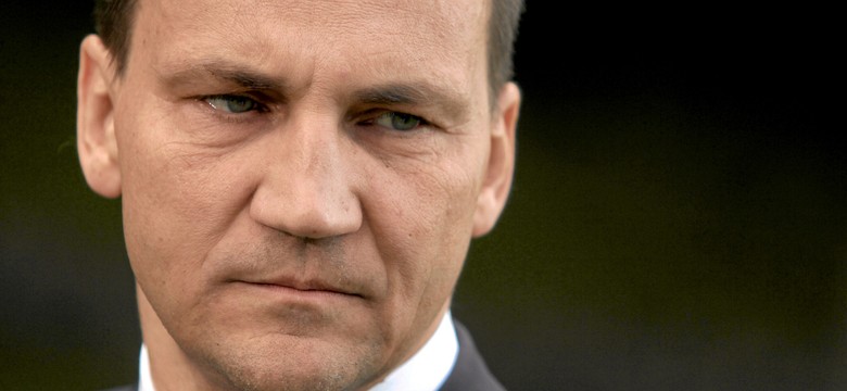 Sikorski pod ostrzałem. "To powinno oznaczać koniec kariery politycznej"