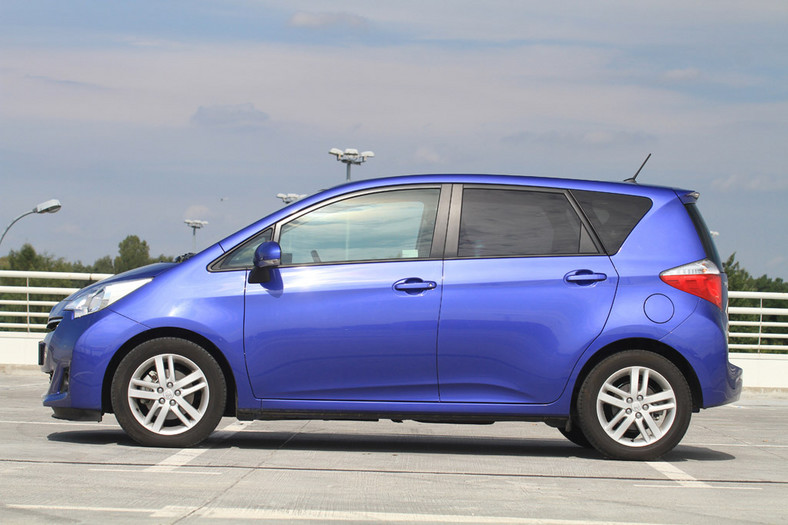 Toyota Verso S kontra Hyundai ix20 i Citroen C3 Picasso: czy to vany idealne na miasto?