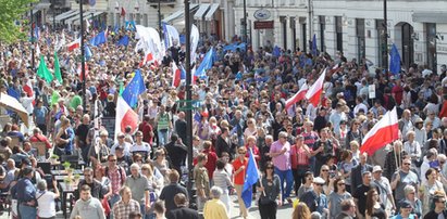 Tak w TVP liczyli ludzi na marszu KOD. Wynik?