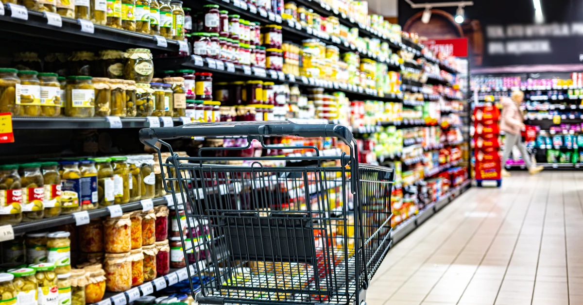 Duża sieć supermarketów zniknie z Polski? Francuska sieć odnotowuje straty