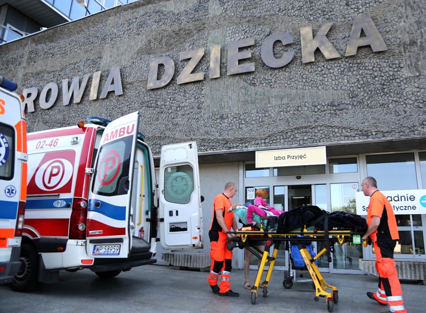 Strajk w Centrum Zdrowia Dziecka. Pielęgniarki chcą podwyżek