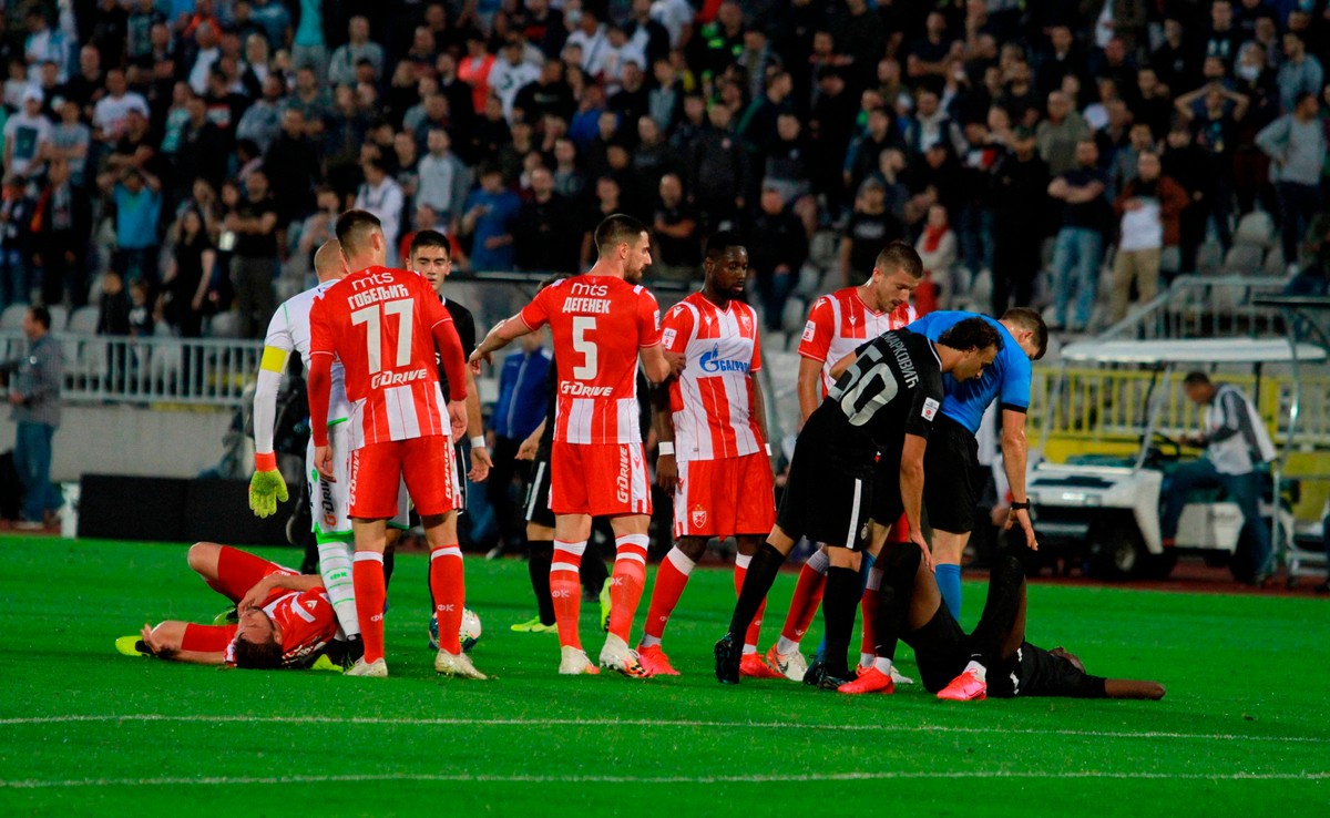 Półfinał Pucharu Serbii pomiędzy Crveną Zvezdą a Partizanem Belgrad